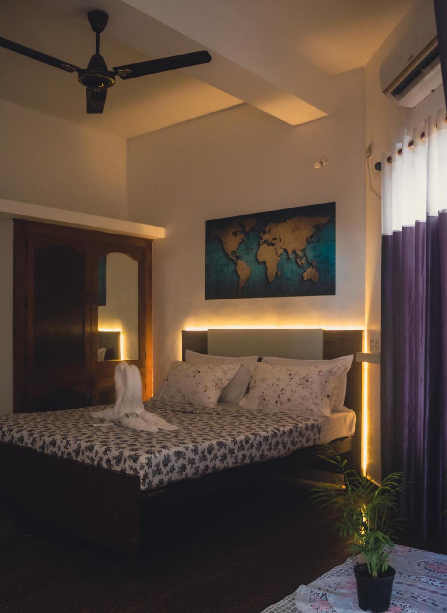 Hotel Surf N Sea Thiruvananthapuram Zimmer foto